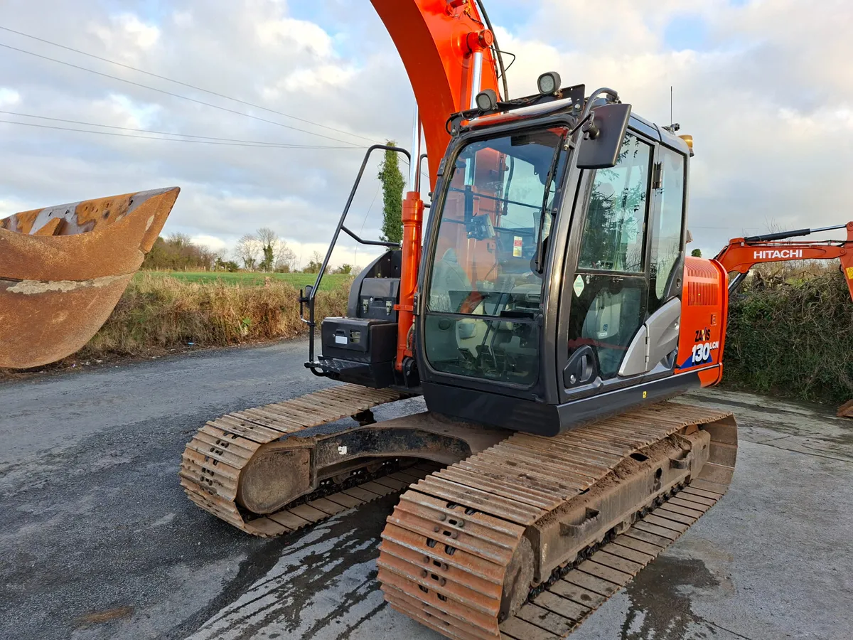 2018 Hitachi 130.6 Nice and tidy - Image 4