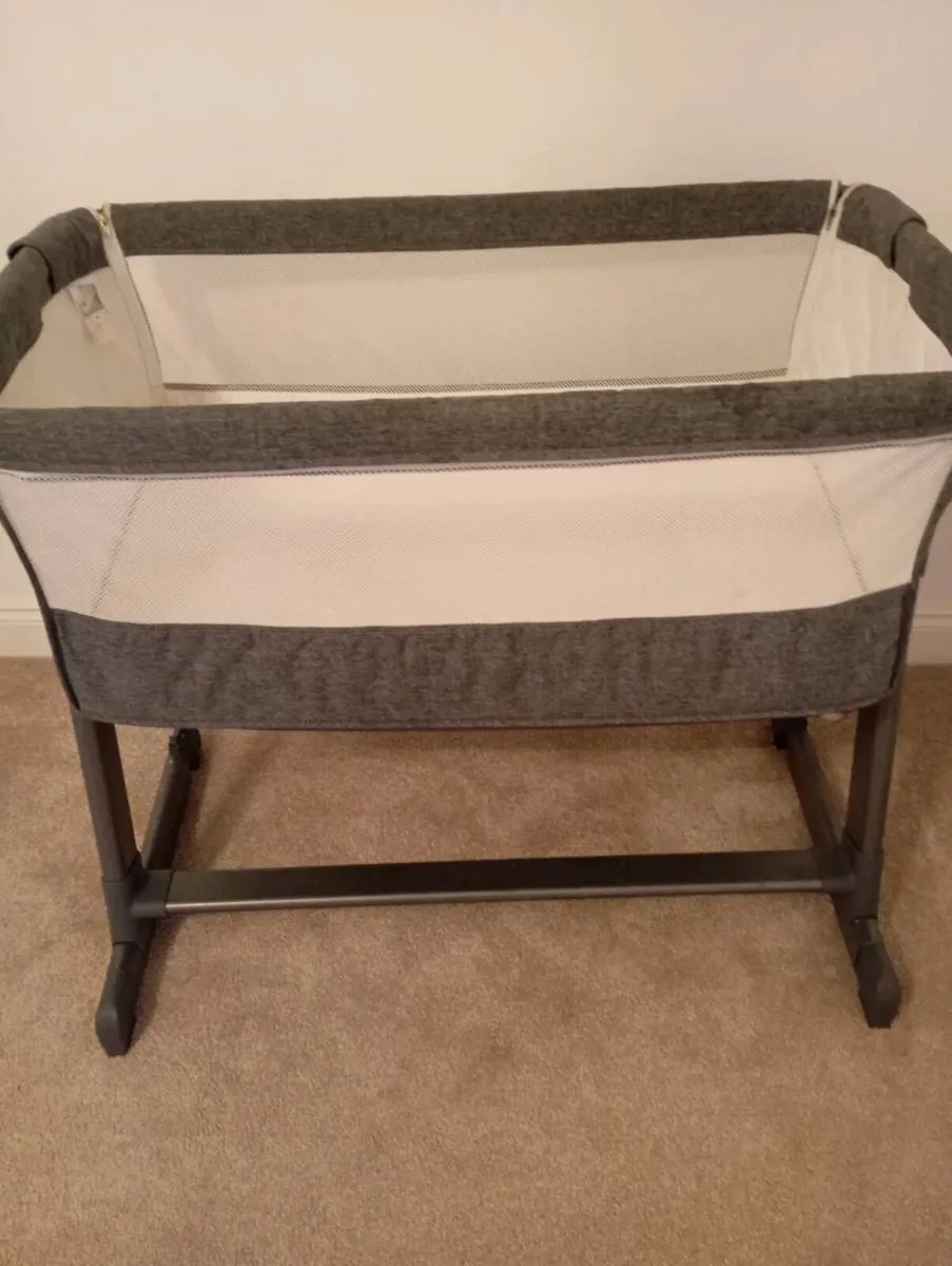 Next to me Babylo crib - Image 1