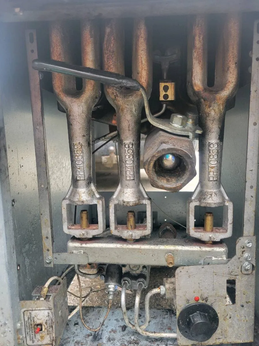 Fryer 3 Burner LP Gas Fryer PITCO - Image 4