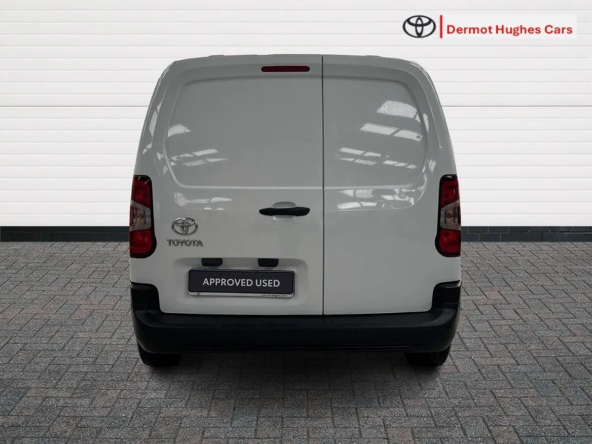 Toyota Proace City 1.5 GX SWB 650KG - Image 4