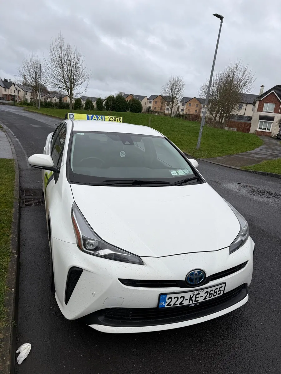 Taxi for rent - Image 1