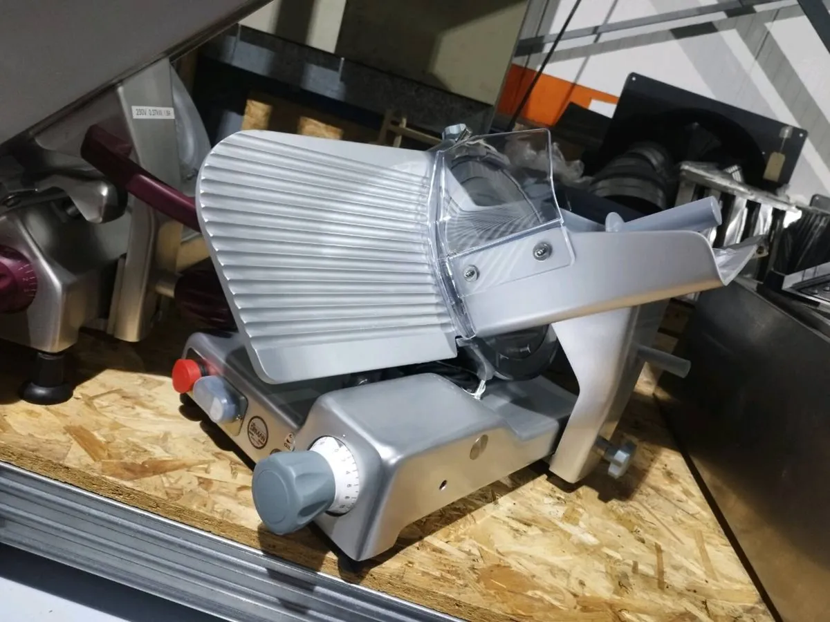 Catering equipment - Image 2