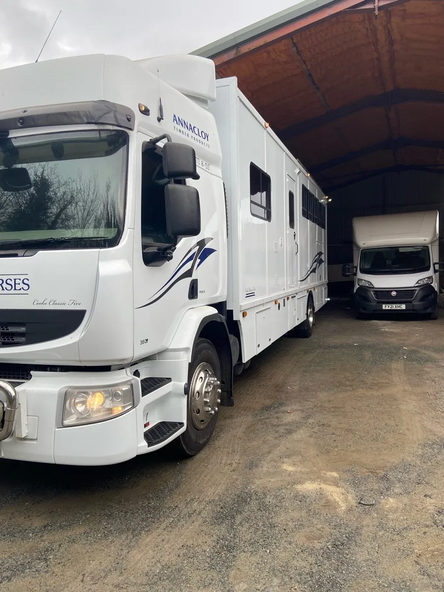 Horse lorry - Image 2