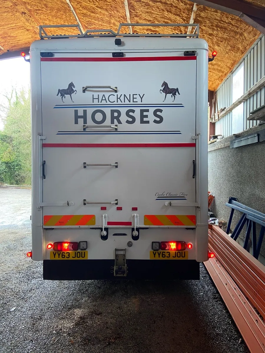 Horse lorry - Image 3