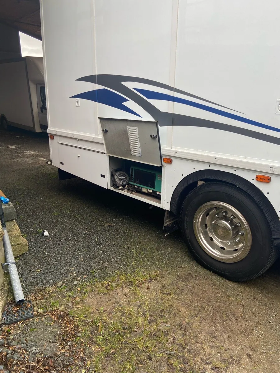 Horse lorry - Image 4