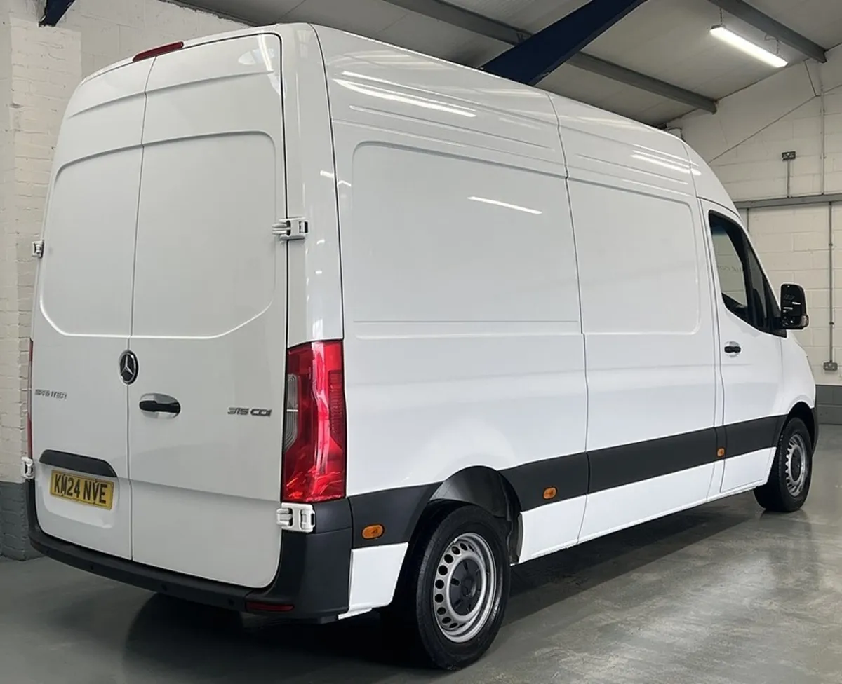2024 Mercedes-Benz Sprinter Panel Van - Image 4
