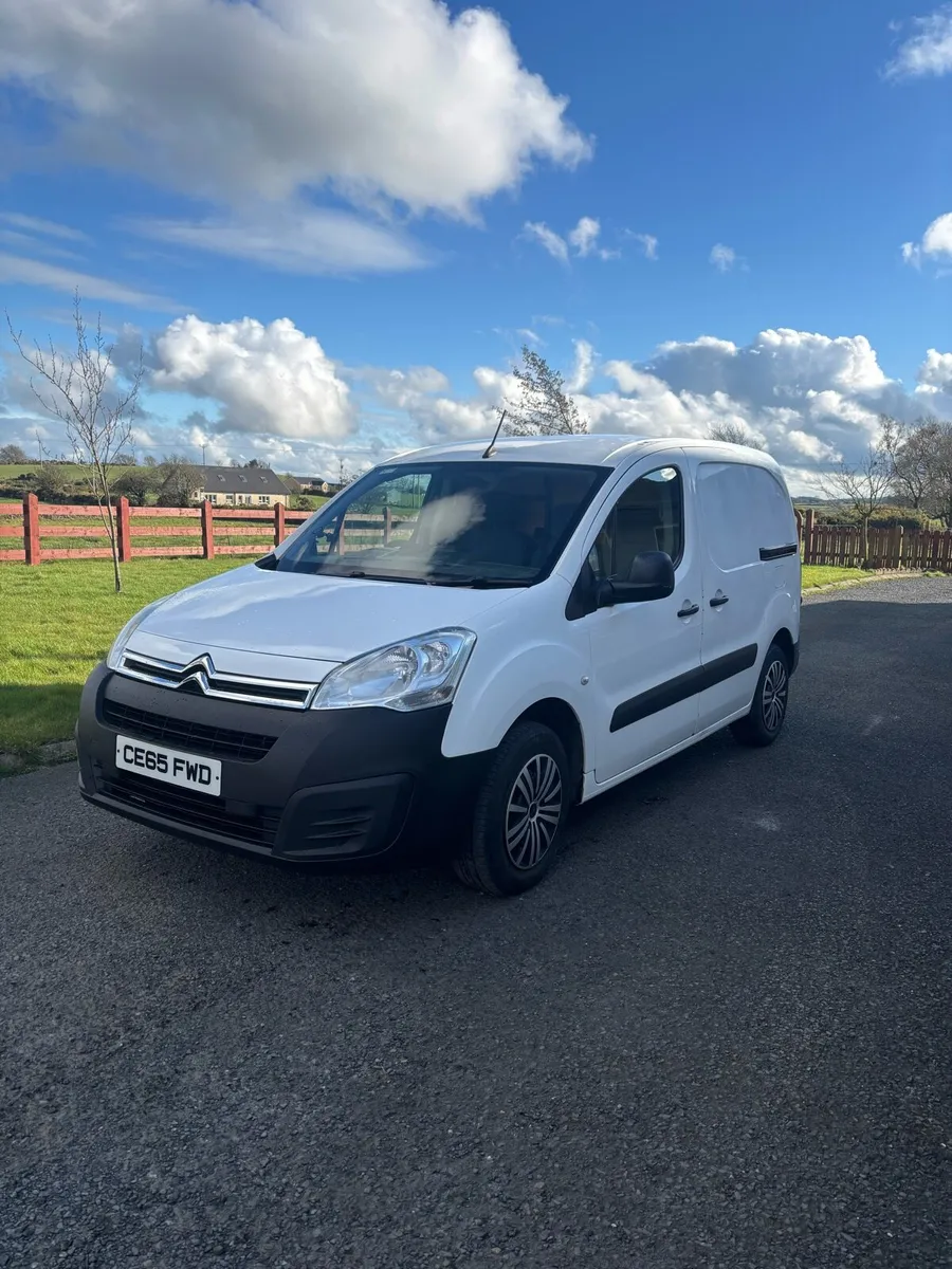 2015 Citroen berlingo 3 seater - Image 1