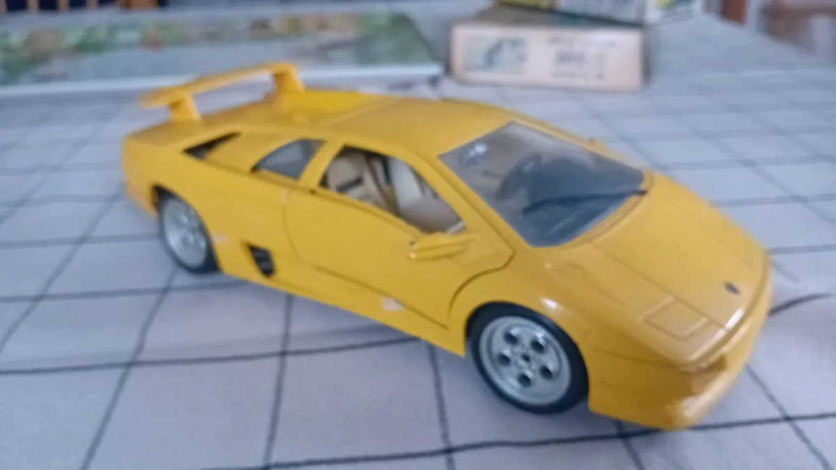 Model Cars 1/18 scale - Image 3