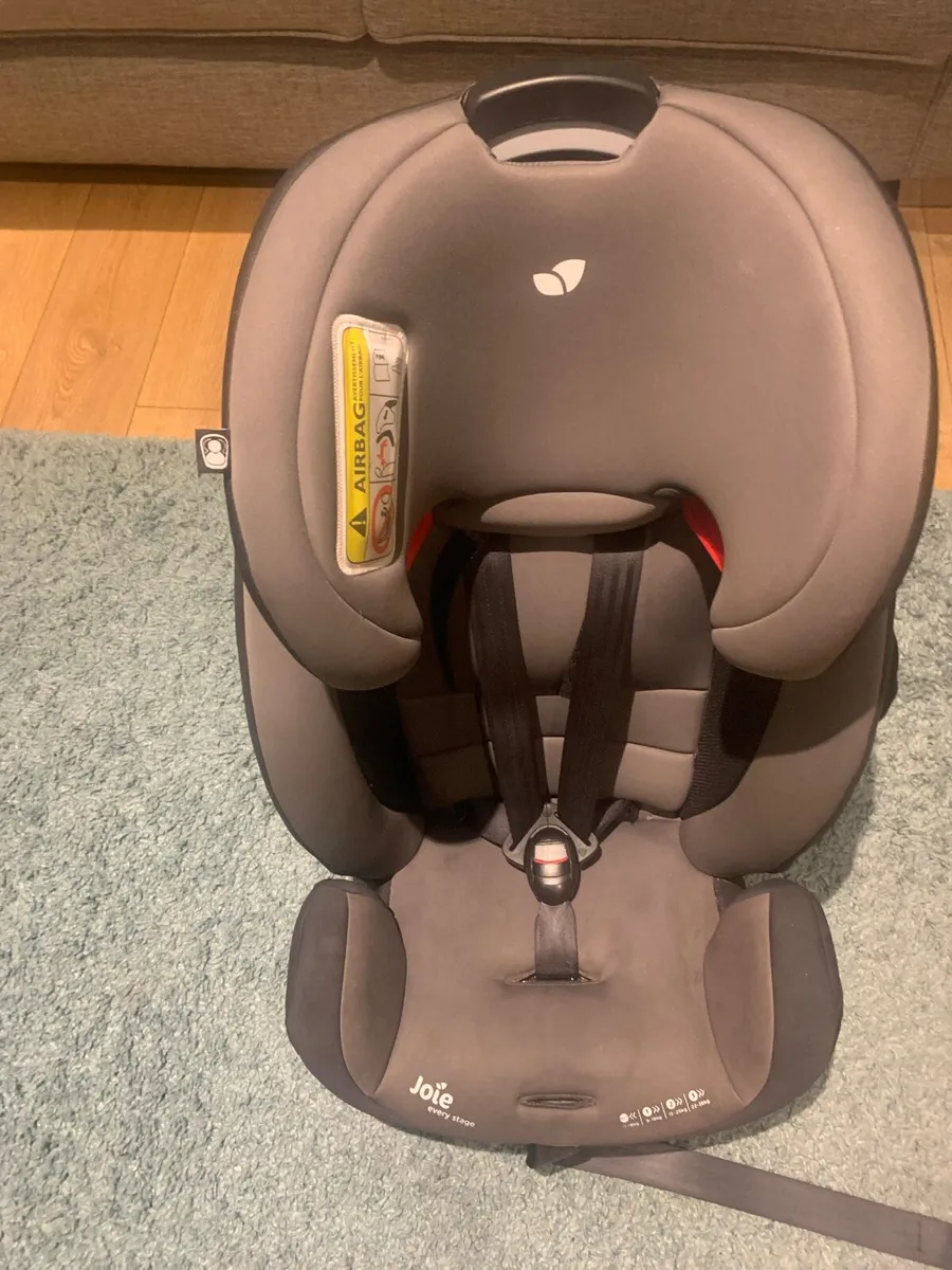 Child car seat - Image 1