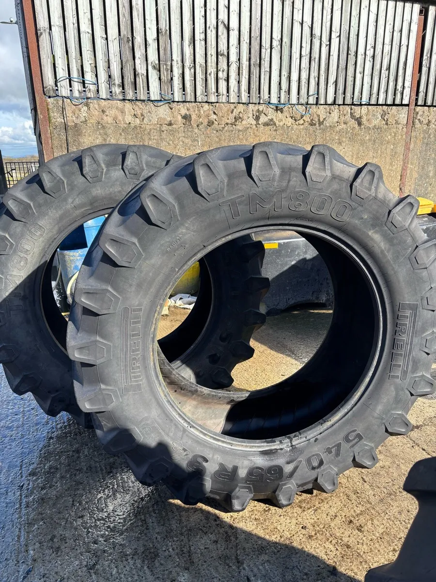 Tractor tyres - Image 1
