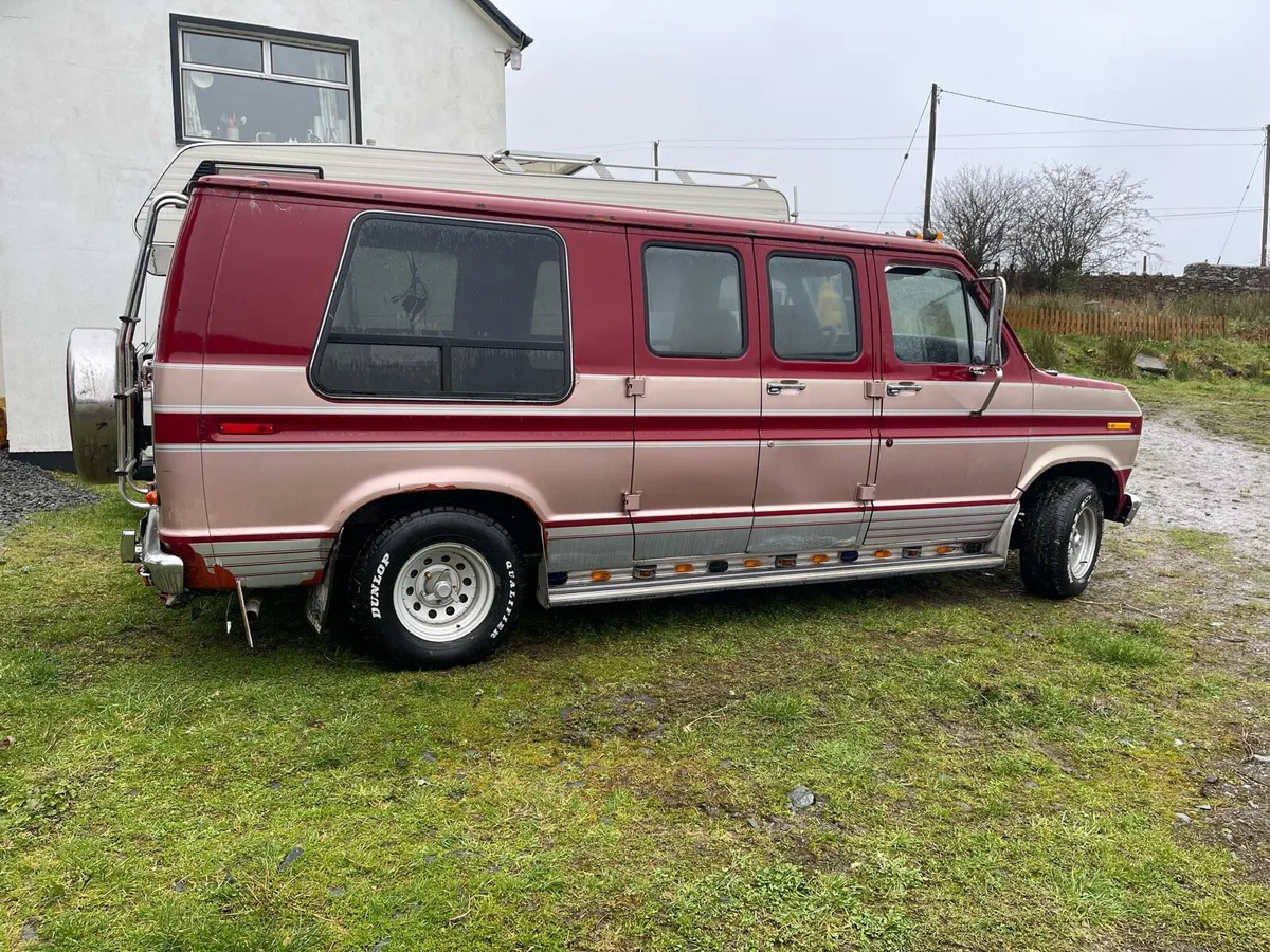 Ford econoline 150 van - Image 4