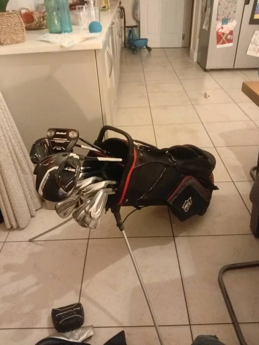 Seamus Mythen - Image 1