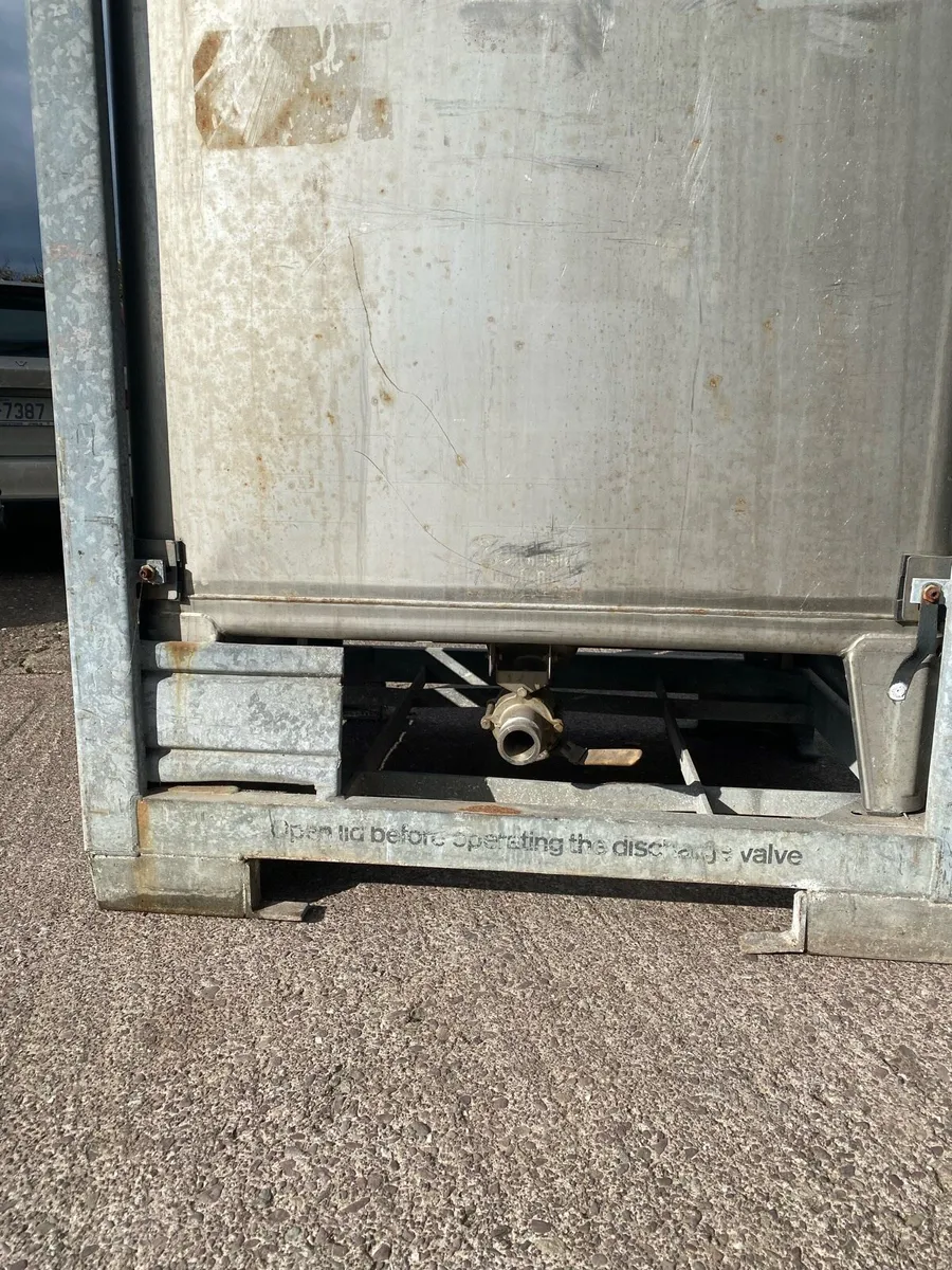 Stainless steel tanks - Image 4