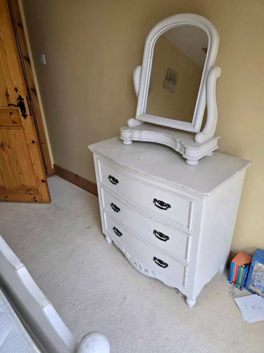 House contents - Image 3