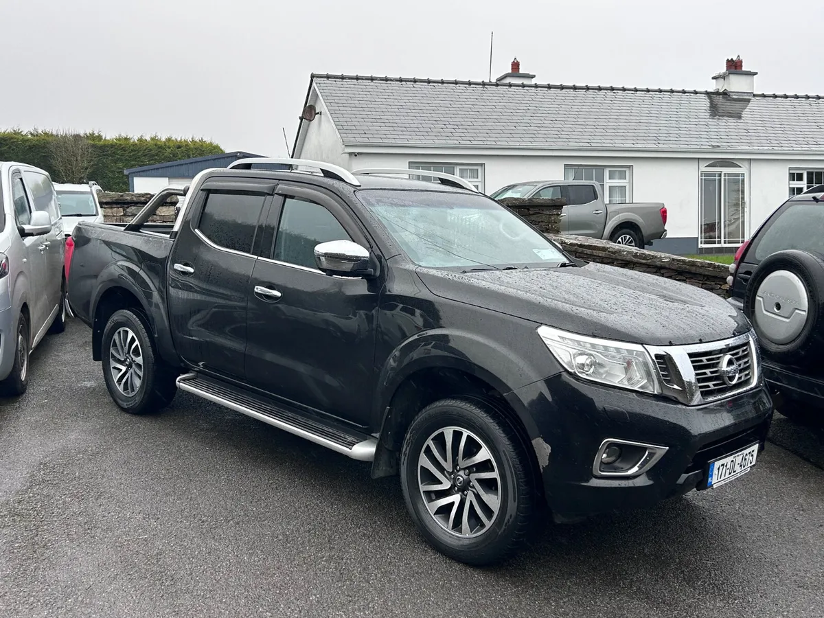 2017 Nissan Navara Tekna 2.3 DCi Twin Turbo - Image 1