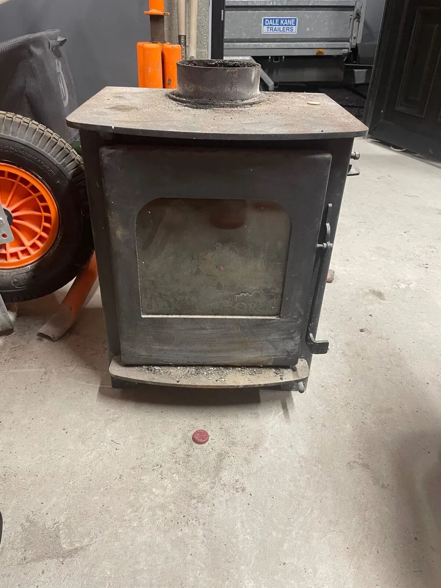 Boru 4kw stove