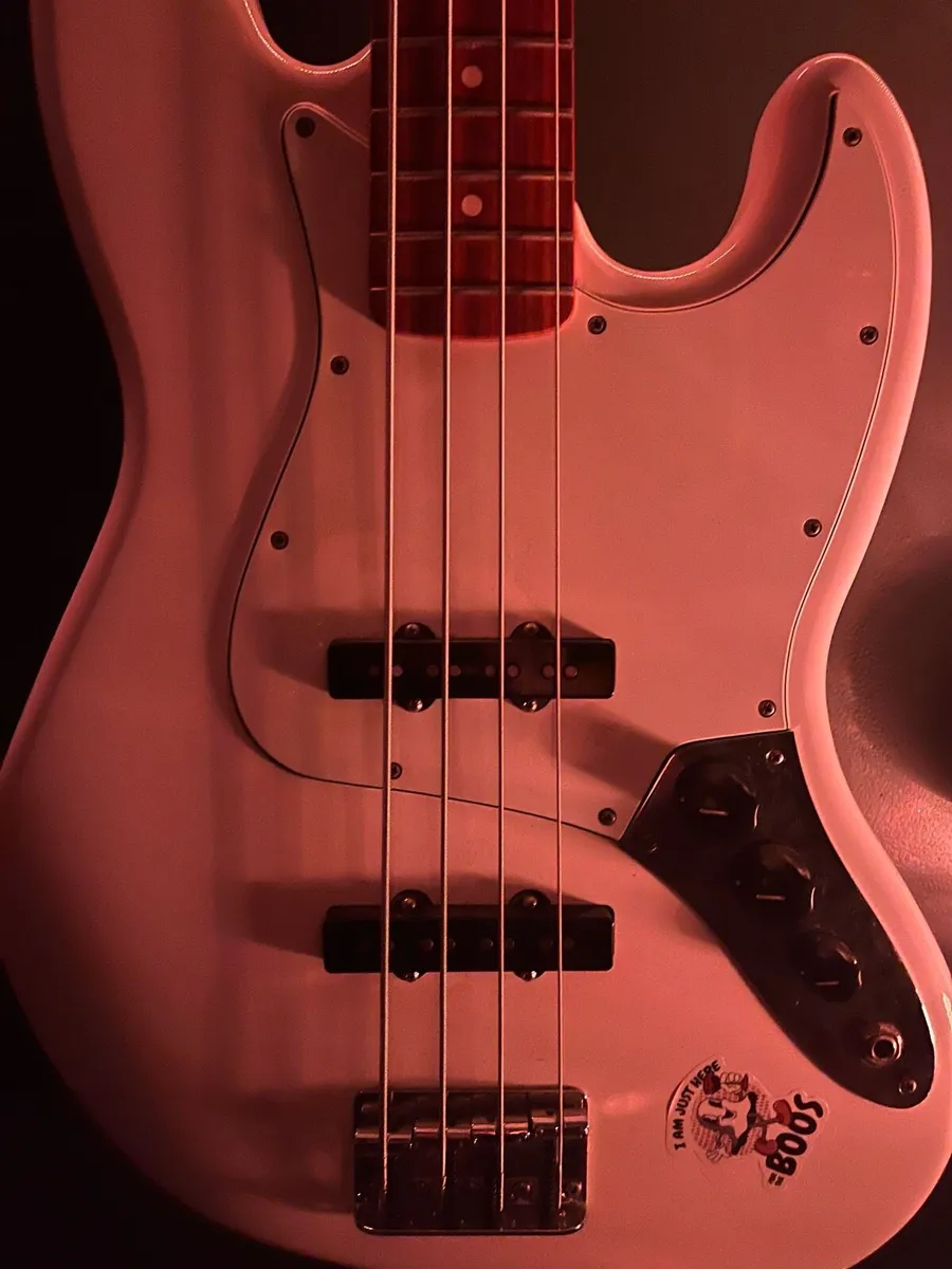 Fender Jazz Bass (Olympic White) - Image 2