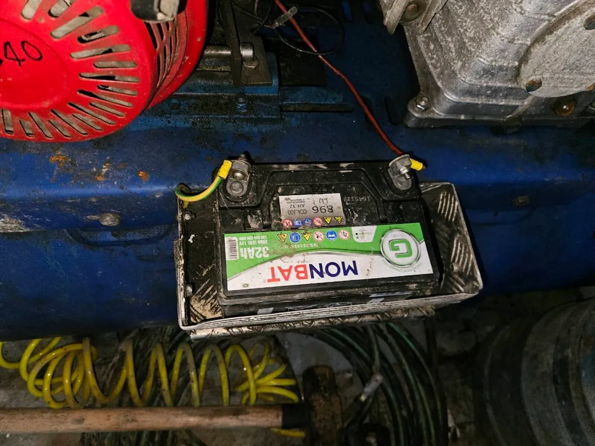 Petrol compressor - Image 3