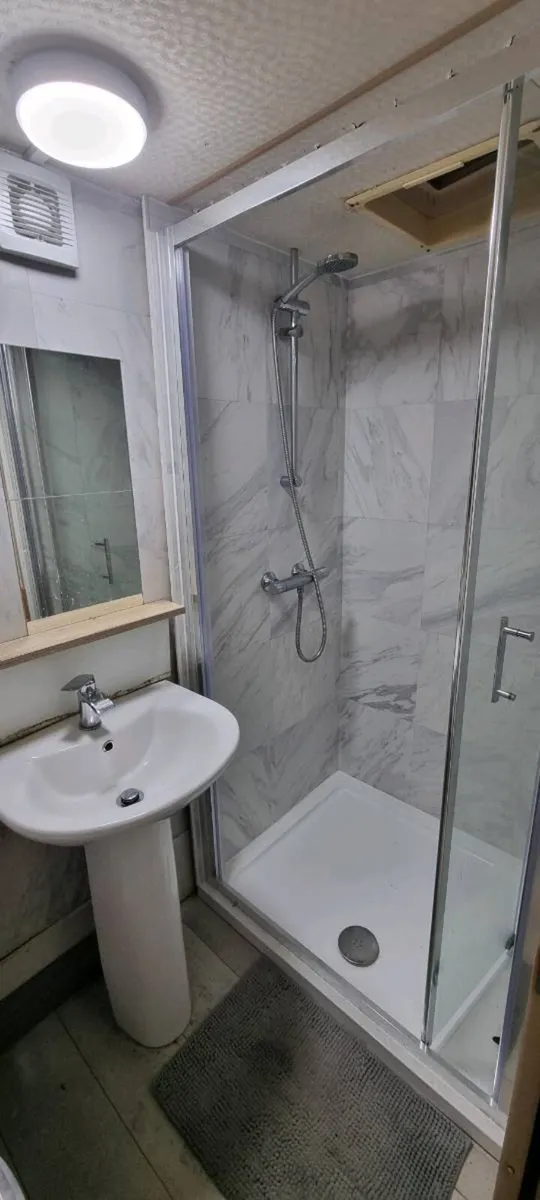 Mobile Home - Image 2