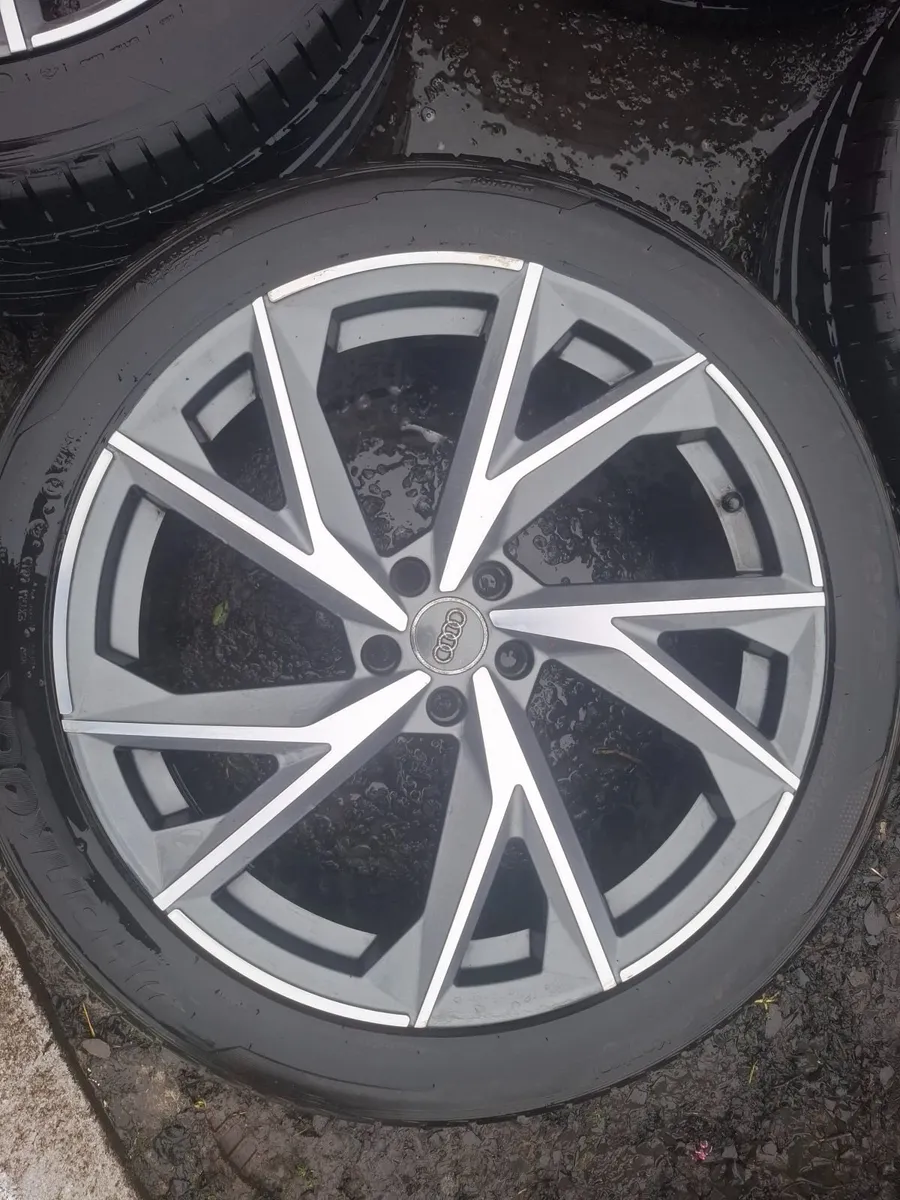 20" Audi Q5 Alloys with tyres - Image 2