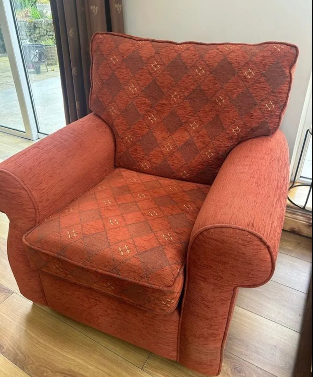 2 seater with 2 one seaters - Image 2