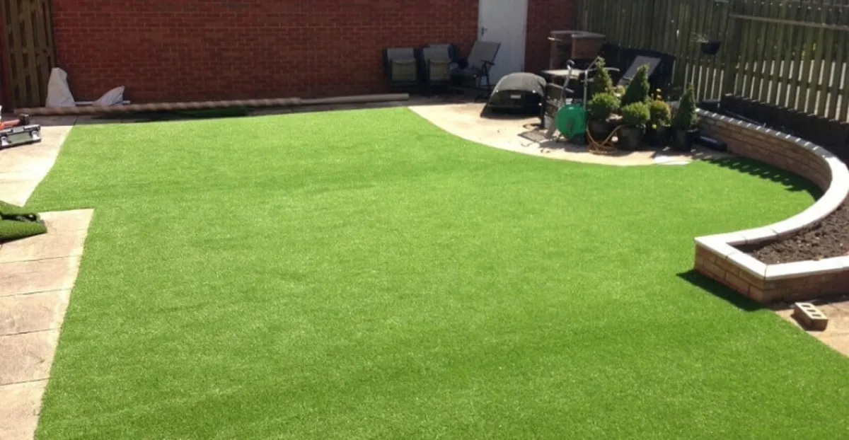 Brand new artificial grass now on clearance