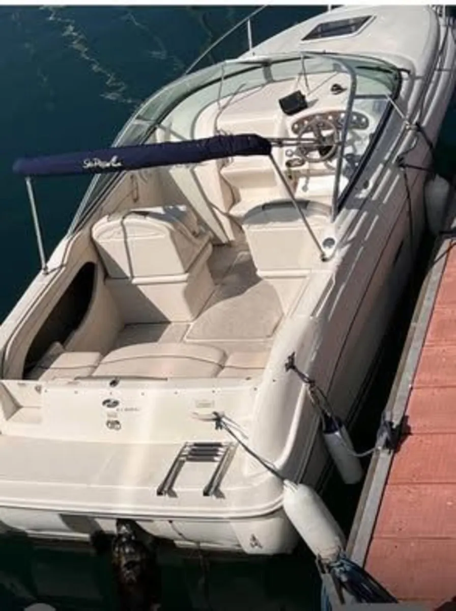 2005 SEA RAY 215 WEEKENDER - Image 1