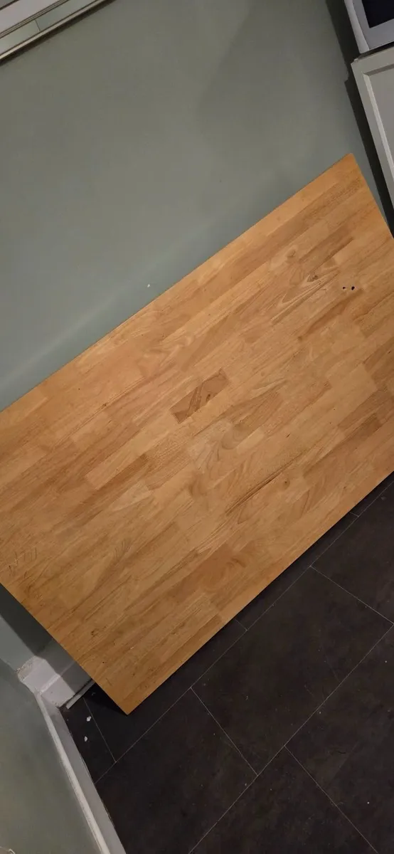 Solid pine table and chairs - Image 3