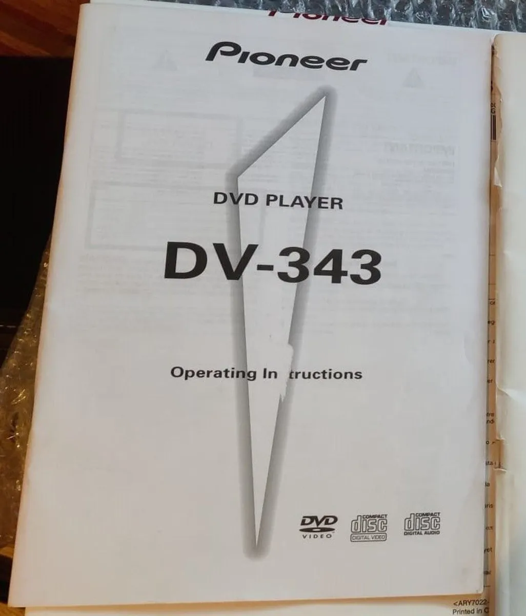 Pioneer DVD & JVC Turntable separates to clear - Image 4