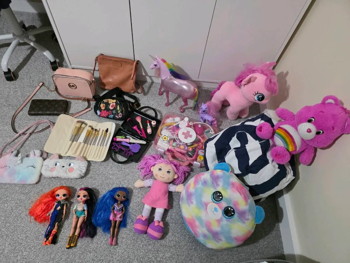 Toys Bundle - Image 1