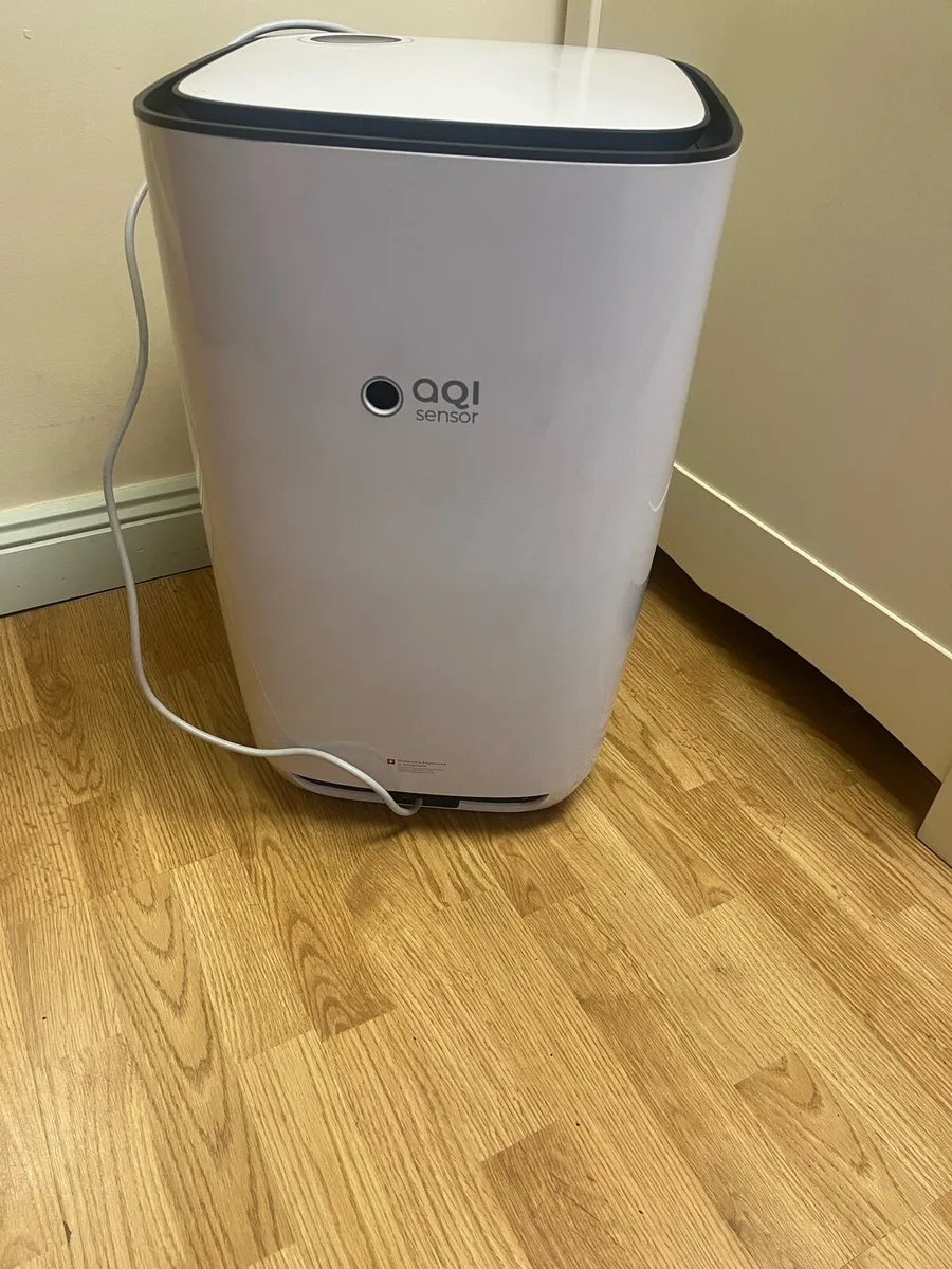 Large Room Air Purifier - Image 1