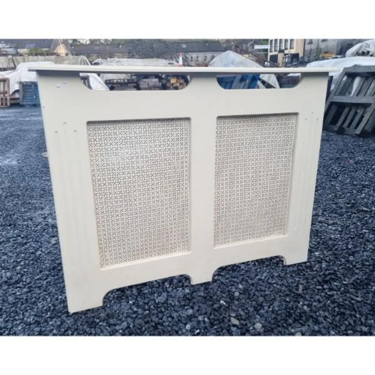 Radiator Cover KAS1012 - Image 1