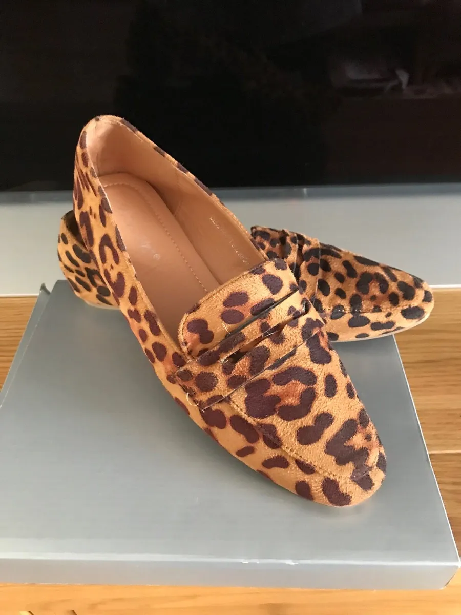 Leopard moccasins - Image 1