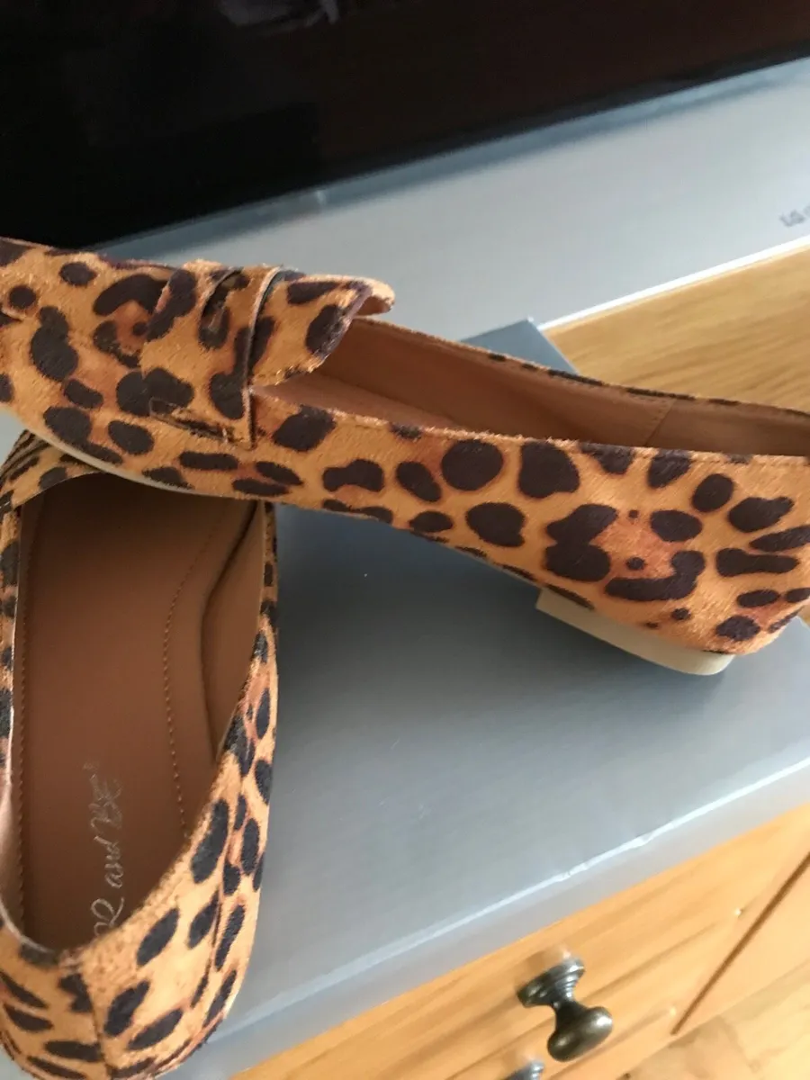 Leopard moccasins - Image 4