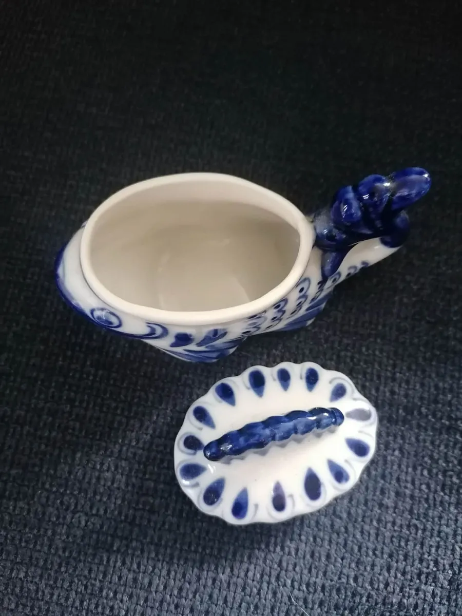 Gzhel Handmade Fish Candy Dish or Trinket Box - Image 3