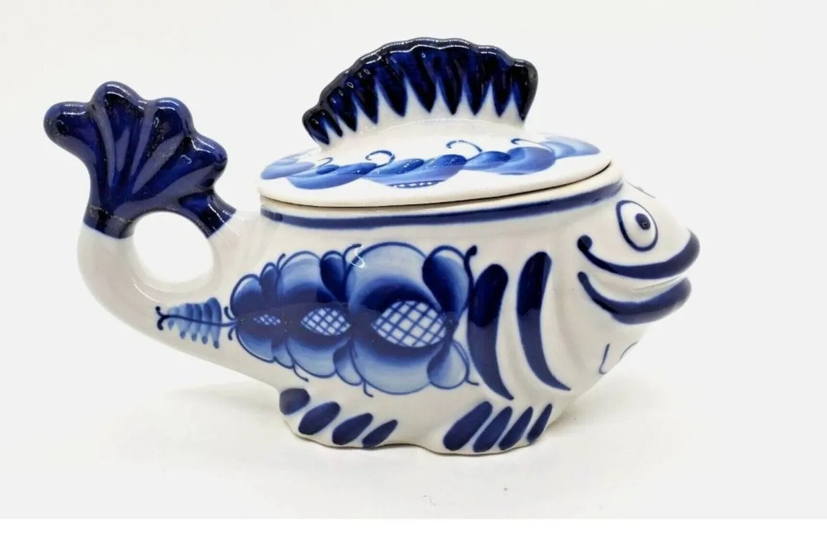 Gzhel Handmade Fish Candy Dish or Trinket Box - Image 1