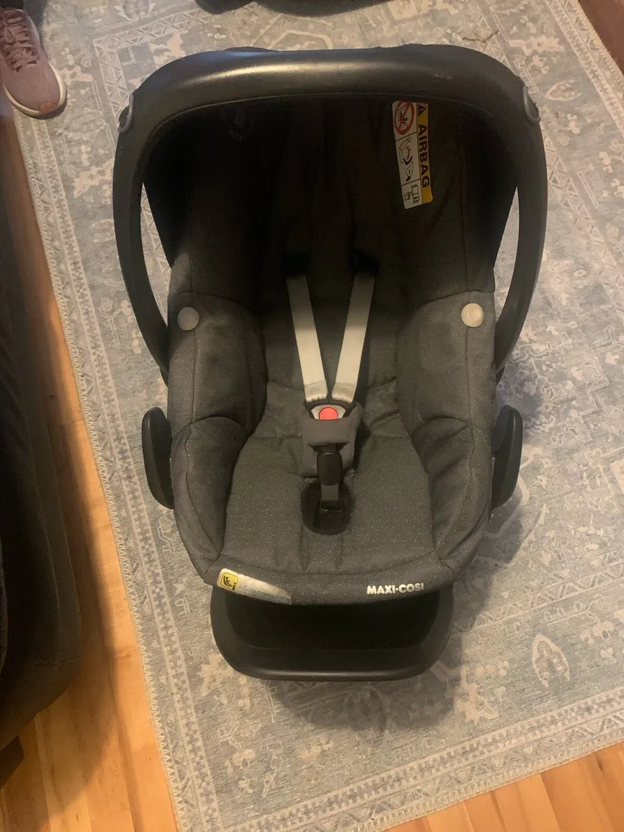 Child car seats - Image 2