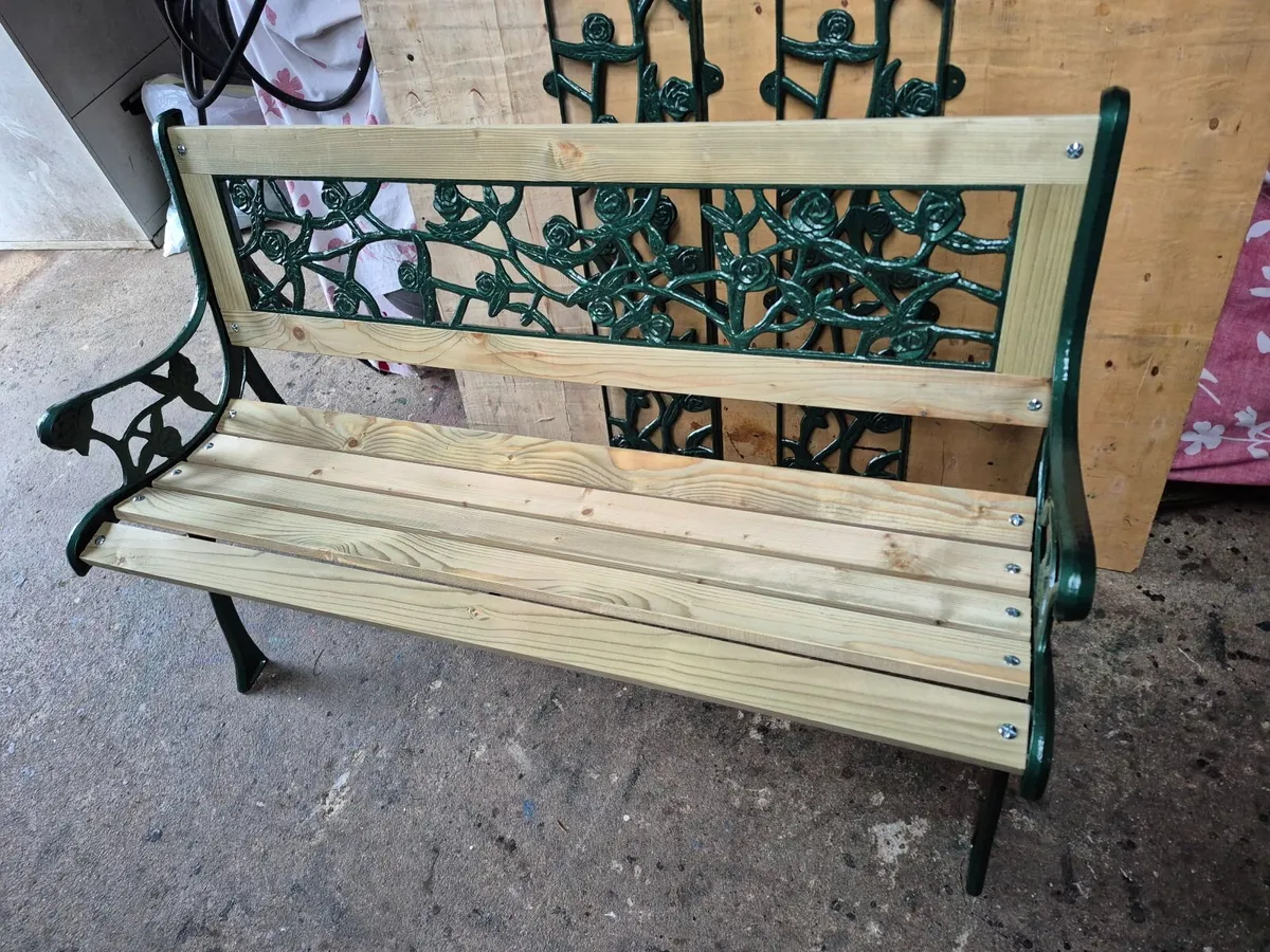 Cast iron Garden benches (3) - Image 2