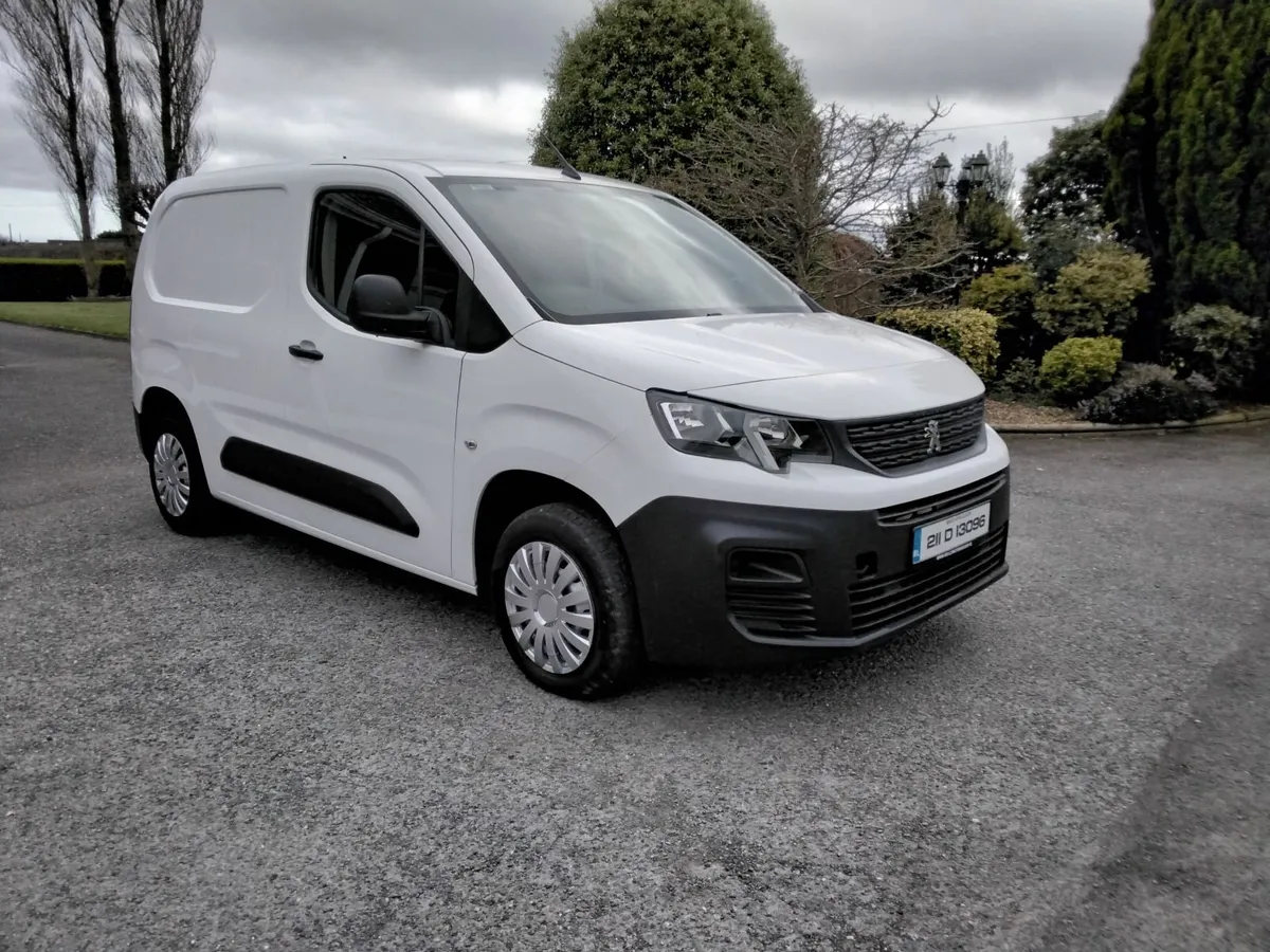 2021 Peugeot Partner New Doe Vat Invoice - Image 1