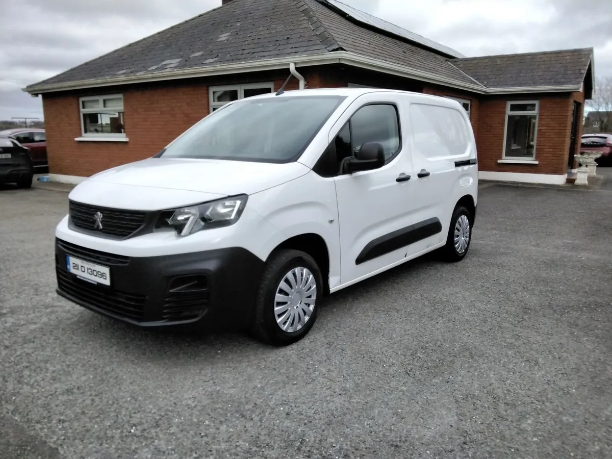 2021 Peugeot Partner New Doe Vat Invoice - Image 2