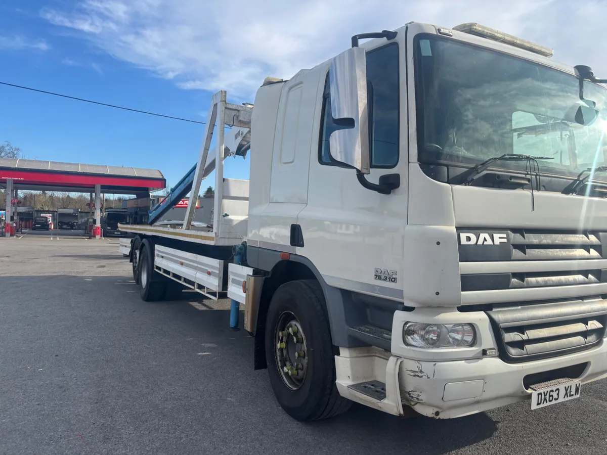 Daf CF75 310 tilt and slide W crane - Image 3