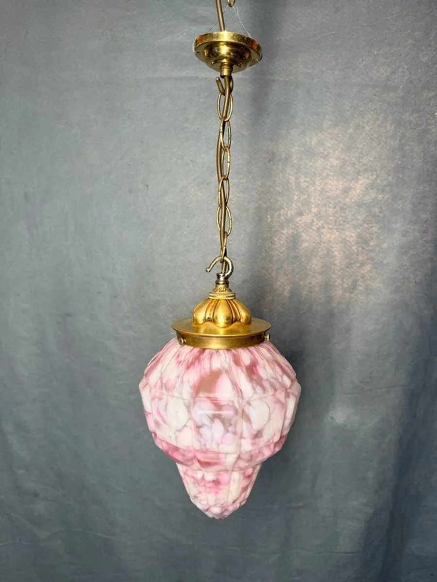 1930s Mottled Marble Effect Glass Pendant Light with Brass Fittings - Image 4