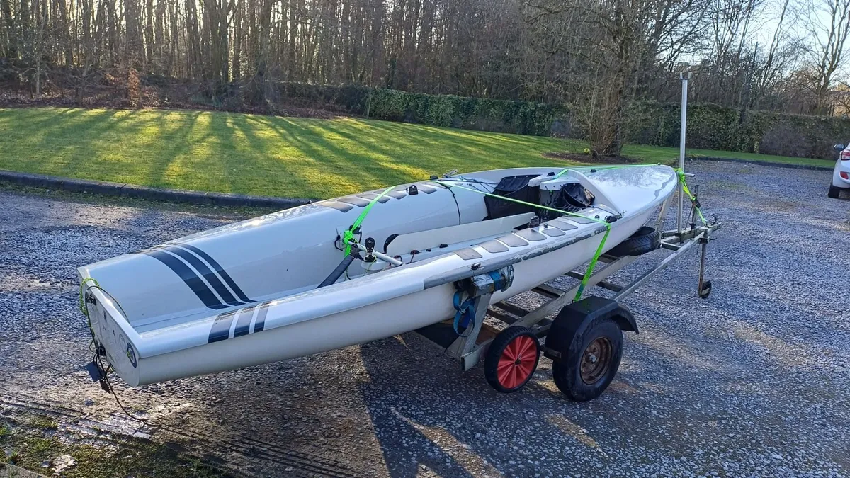 Sailing Dinghy - Image 4