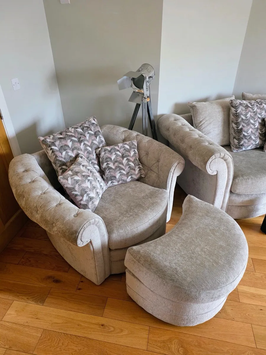 Sofa and armchair - Image 2