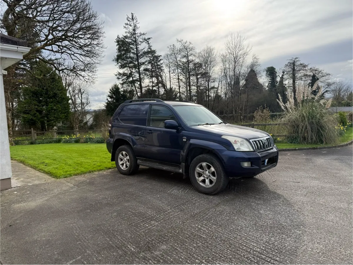 Toyota landcruiser - Image 1