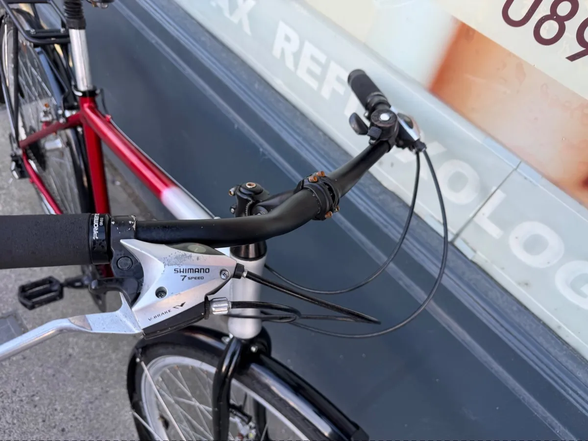 Hybrid bike❗️Open 7 days of the week ❗️ - Image 2