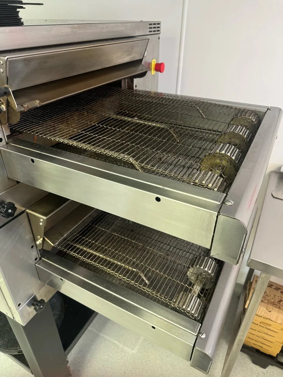 Pizza Oven - Image 4