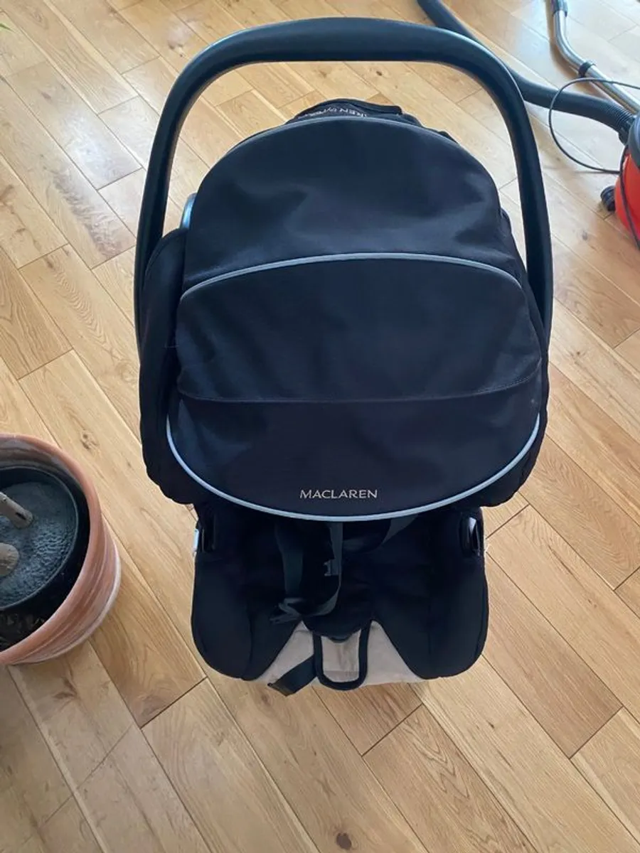 McLaren Car seat - Image 1