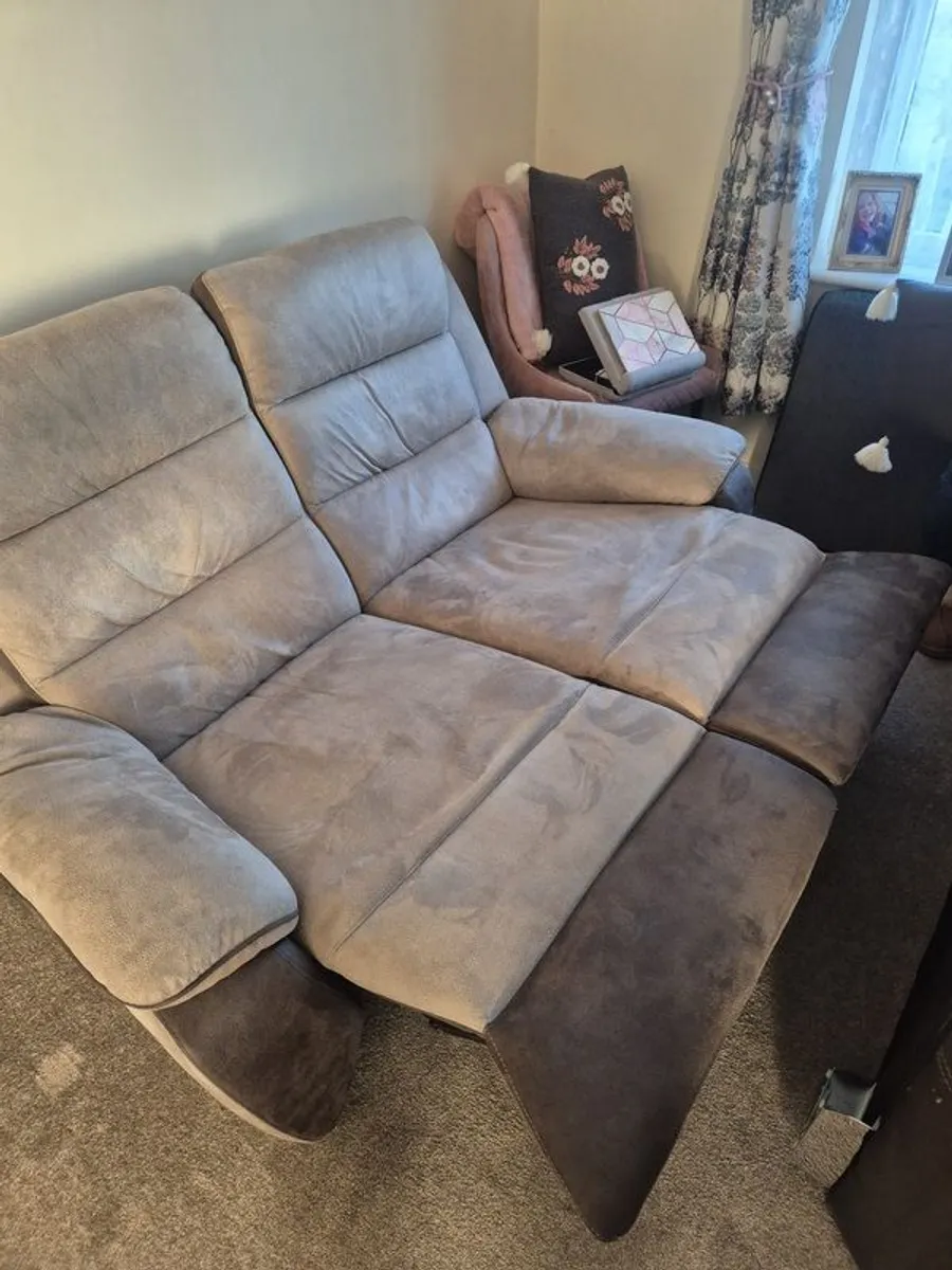 Reclining double Sofa - Image 3