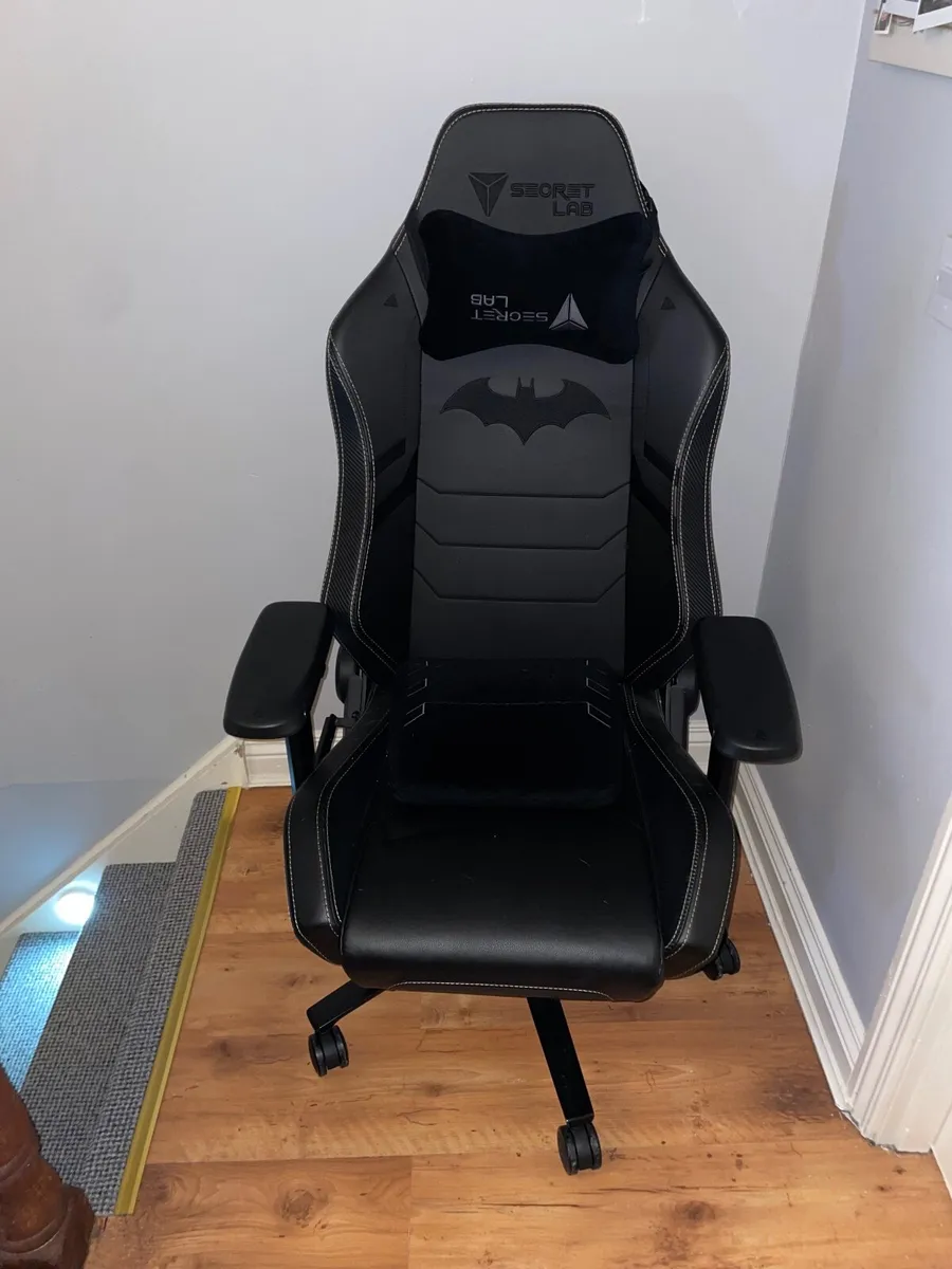 Secret Lab Gaming Chair Batman edition